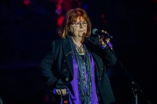 Maggie Reilly