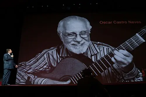 Oscar Castro‐Neves