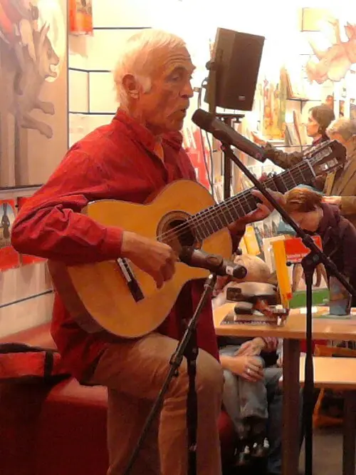 Fredrik Vahle