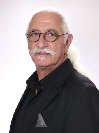 Etien Levi