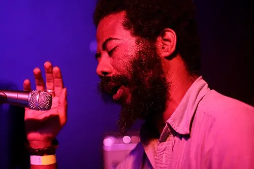 Robert Aiki Aubrey Lowe
