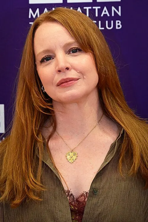 Lauren Ambrose
