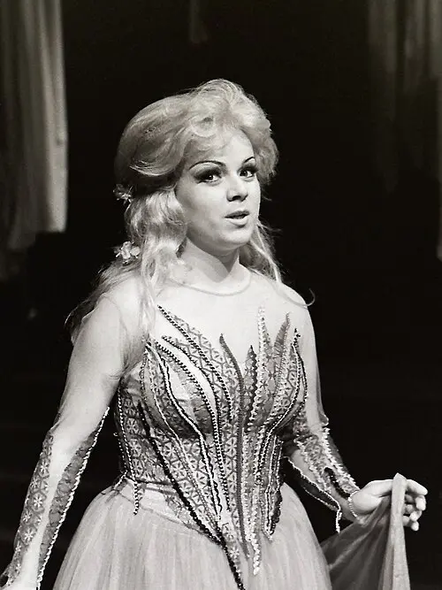 Lívia Ághová