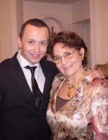Оливера Миљаковић