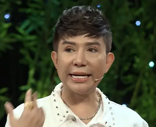 Long Nhật