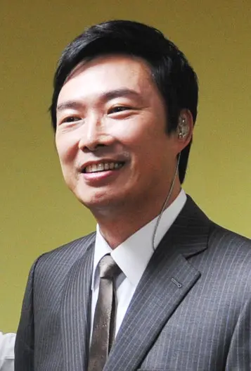 費玉清