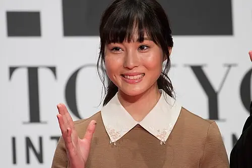 松本華奈