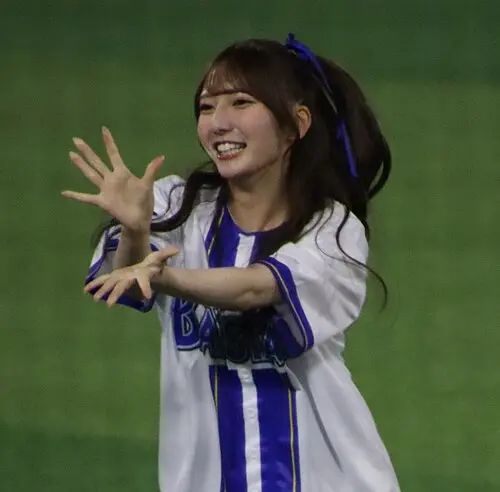 竹内希来里