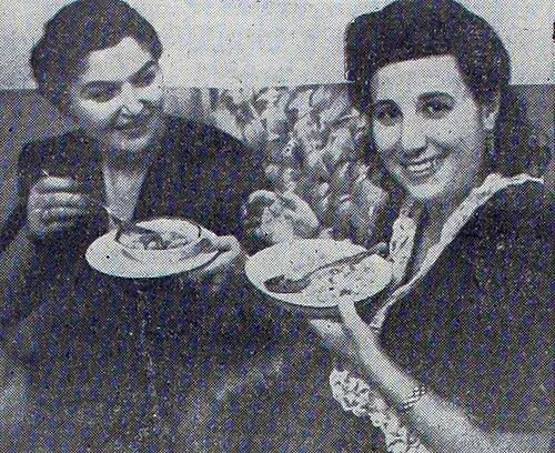Müzeyyen Senar