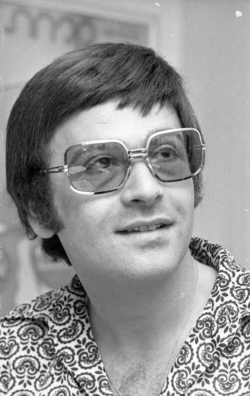 Aris San