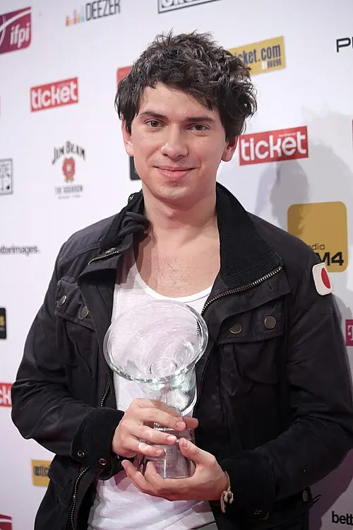 Julian le Play