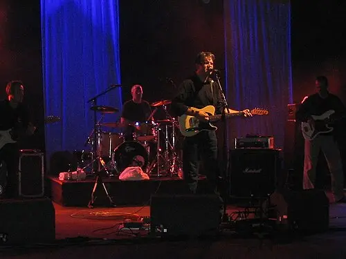 Lloyd Cole and the Commotions