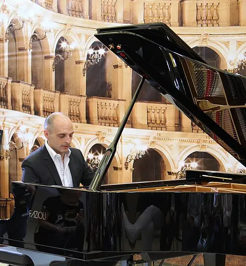 Ivan Yanakov