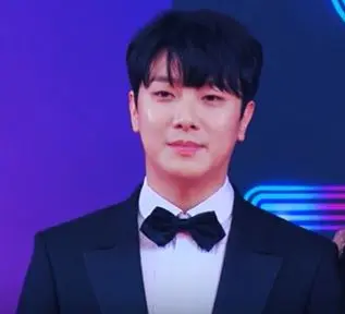 최민환