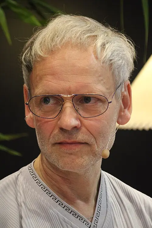 Lars Skinnebach