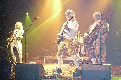 The Upper Crust