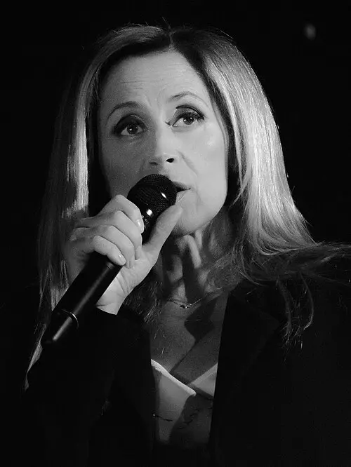 Lara Fabian