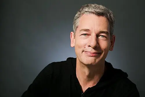 Simon Moore