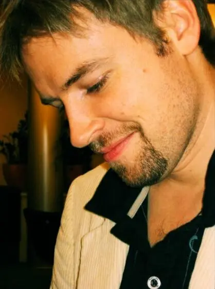 Jari Ahola