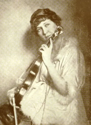 Márta Linz