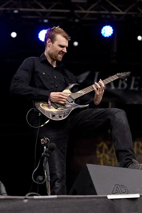 Andy Gillion