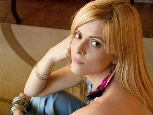 Laura Ros