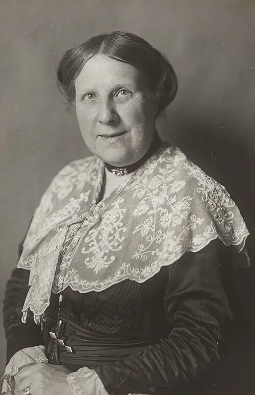 Helene Raff