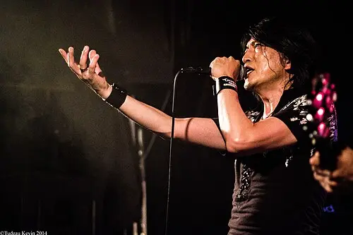 小野正利