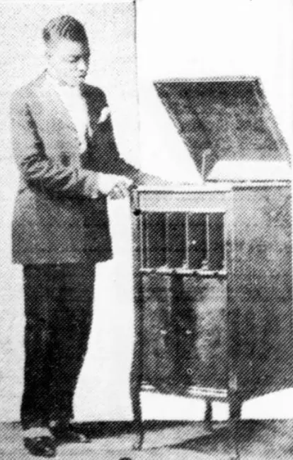Everett Robbins