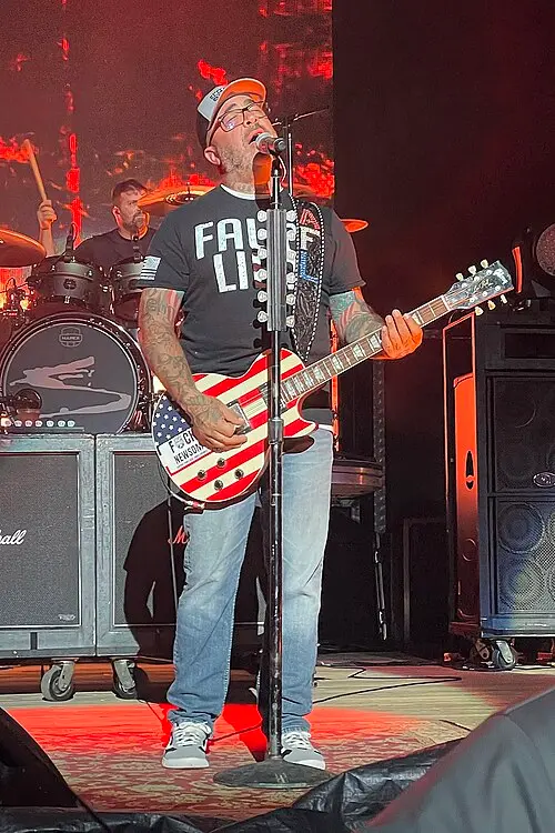 Aaron Lewis