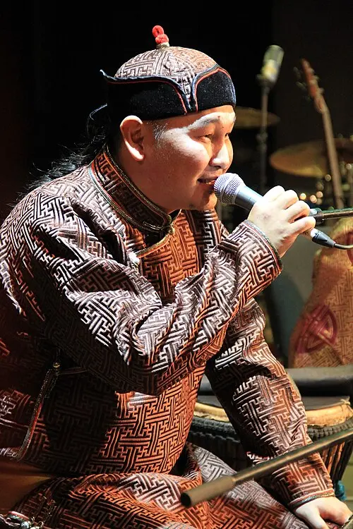 Ayan Shirizhik