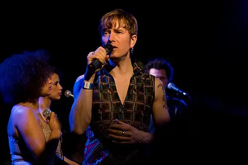 Stef Kamil Carlens
