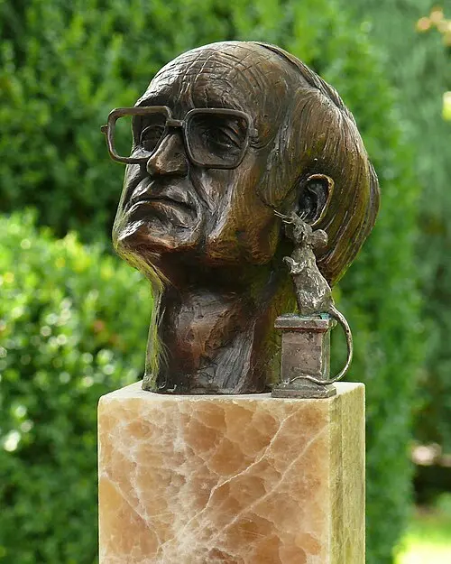 Josef Guggenmos
