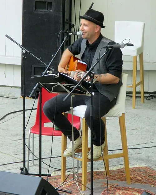 Mo Brodén