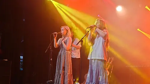 emma & matilda