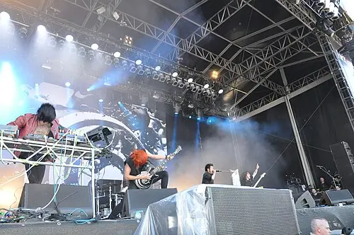 Crossfaith
