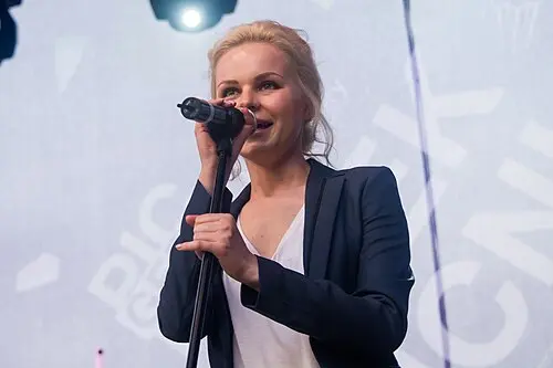 Alisa Vox