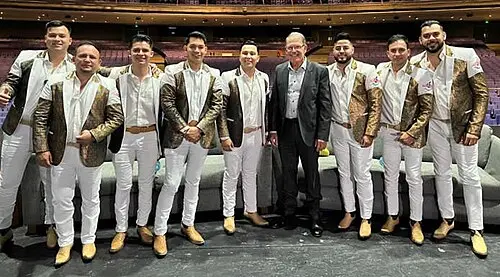 La Arrolladora Banda El Limón de René Camacho