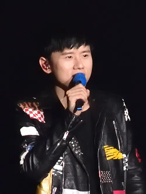 张杰