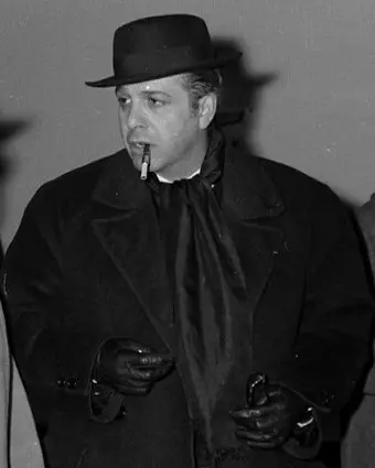 Robert Manuel
