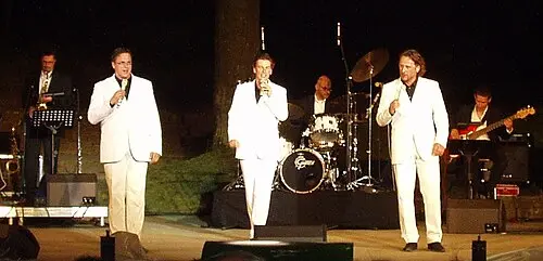 Die Jungen Tenöre