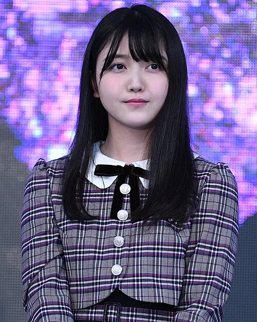 久保史緒里