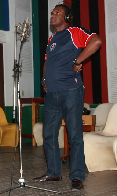 José Alberto “El Canario”