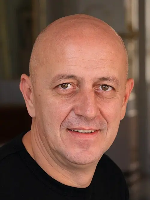 Méhes László