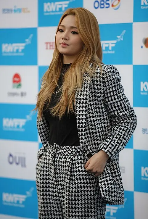 지헤라