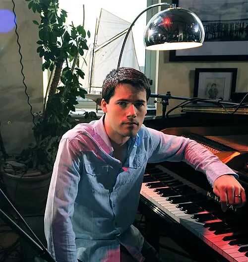 Sam Lakeman