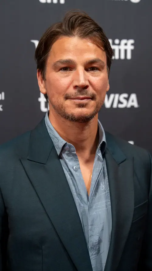 Josh Hartnett