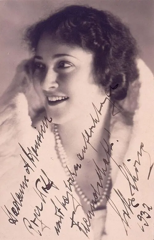 Lotte Schöne