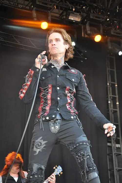 Josh Todd