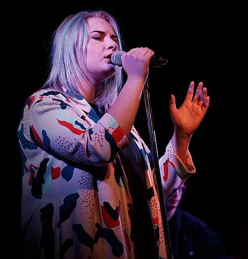 Låpsley